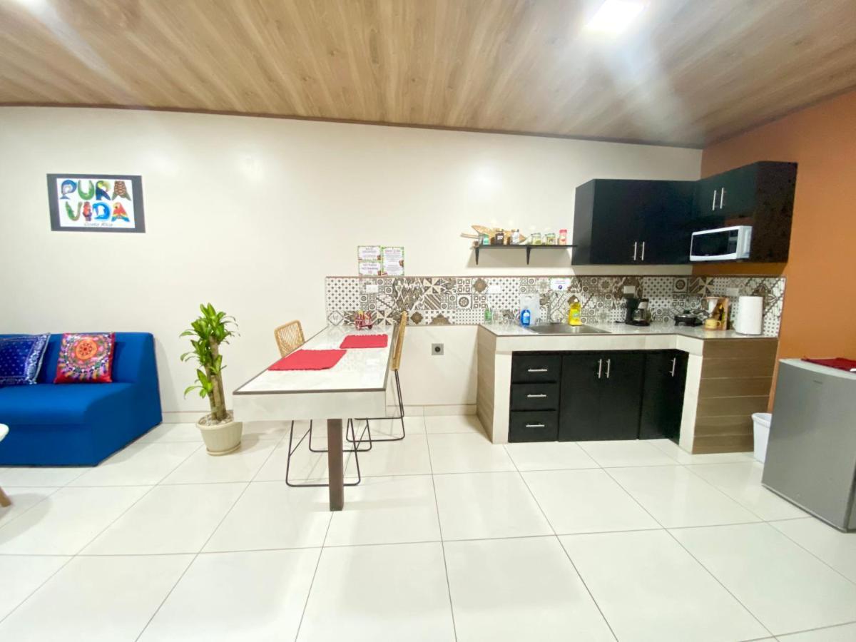Pura Vida Apartment. 5 Min From Airport Alajuela Exteriör bild